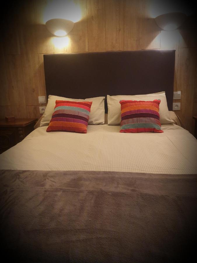Mouli Del Riu Bed & Breakfast Saint-Pierre-dels-Forcats Dış mekan fotoğraf